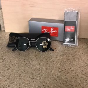 Authentic RayBans NWT